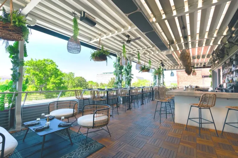 Ritual Rooftop Restaurant & Lounge: Rooftop · Upper King